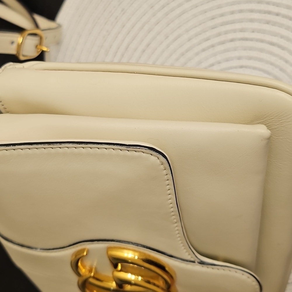 Gucci Cream Shoulder/Crossbody Bag - Picture 5 of 12